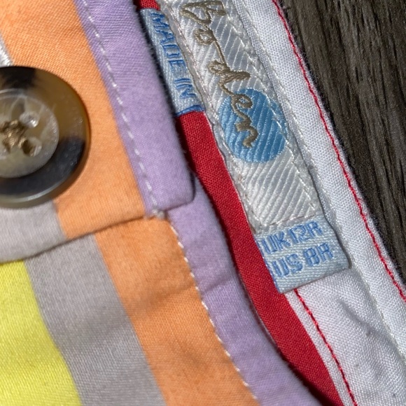 Boden Striped Bistro Shorts 8 - Picture 9 of 11